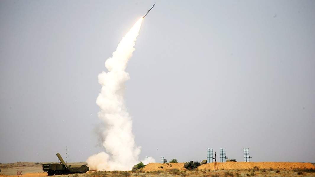 Зенитно-ракетный комплекс С-300 соединения противовоздушной обороны