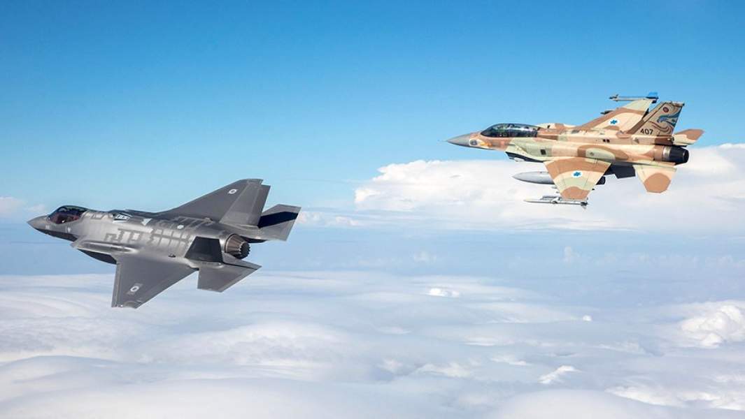 Истребители F-35 и F-16 американского производства в ВВС Израиля