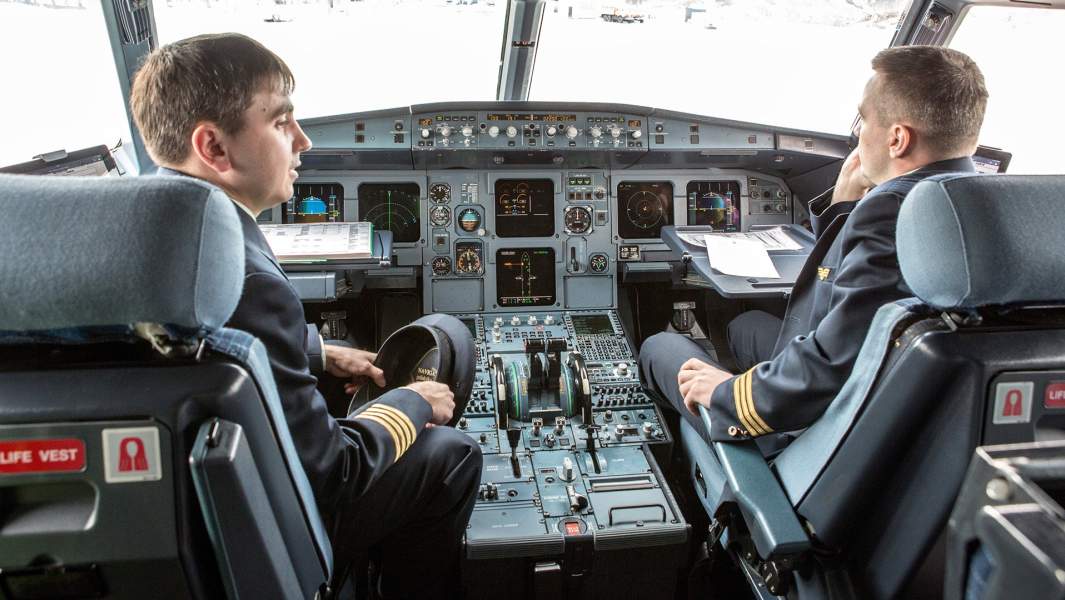 В кабине пилотов самолета Airbus A319