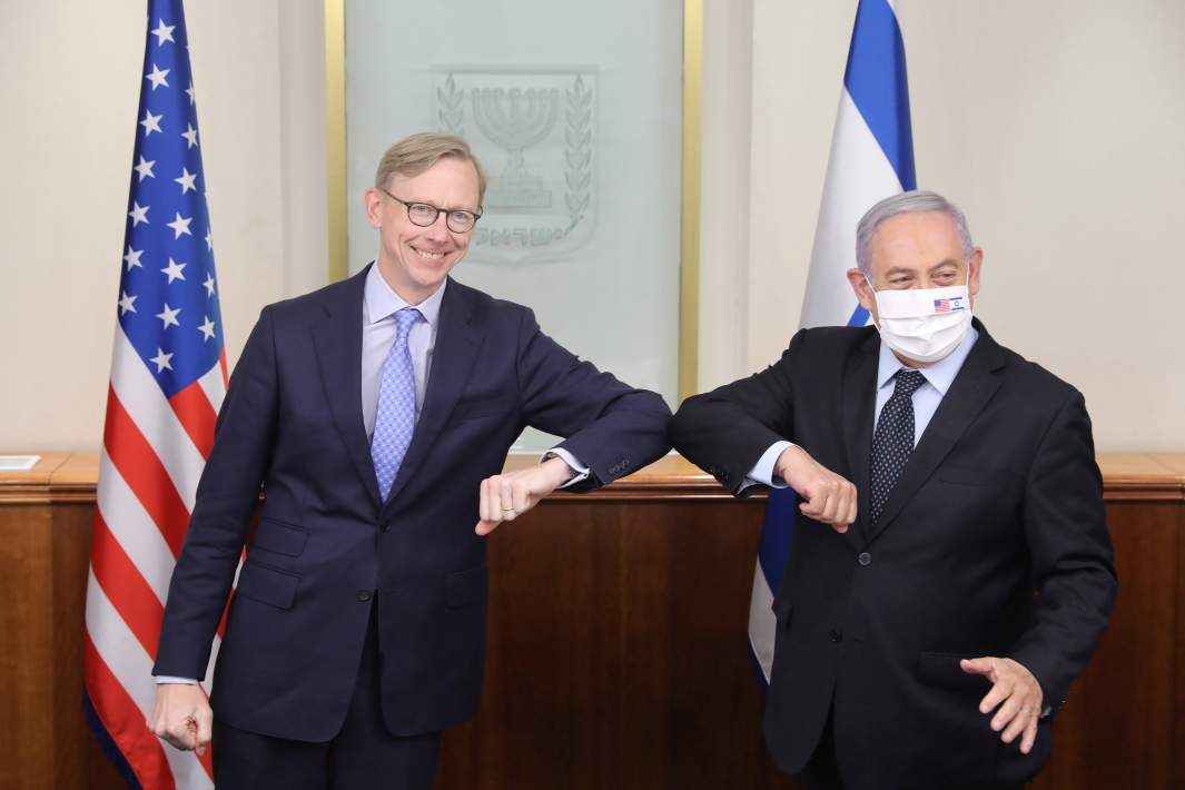 Специальный представитель США по Ирану Брайан Хук и премьер-министра Израиля Биньямина Нетаньяху 