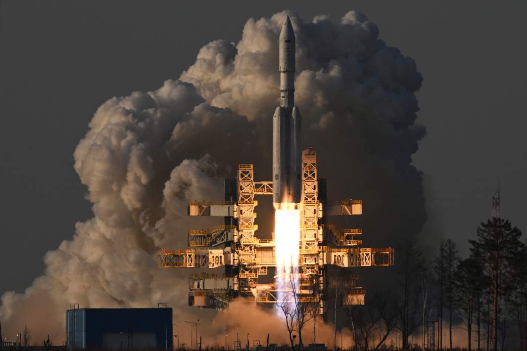 Запуск первой летной ракеты космического назначения «Ангара-А5» с разгонным блоком «Орион» с космодрома Восточный