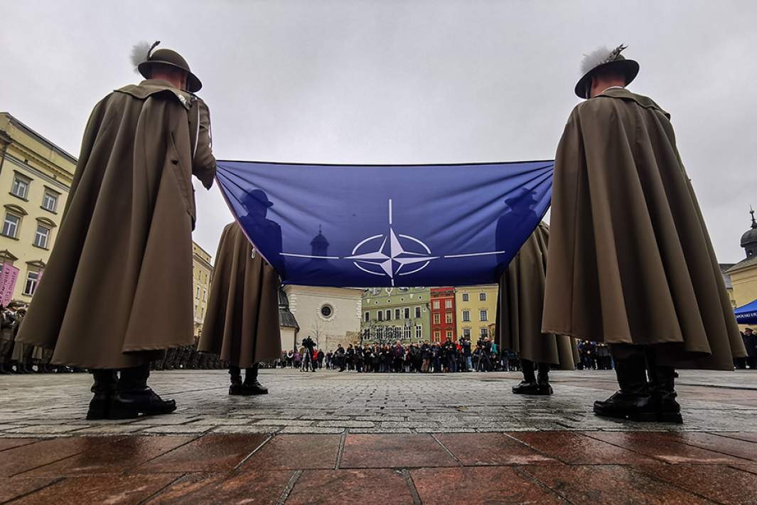 флаг НАТО