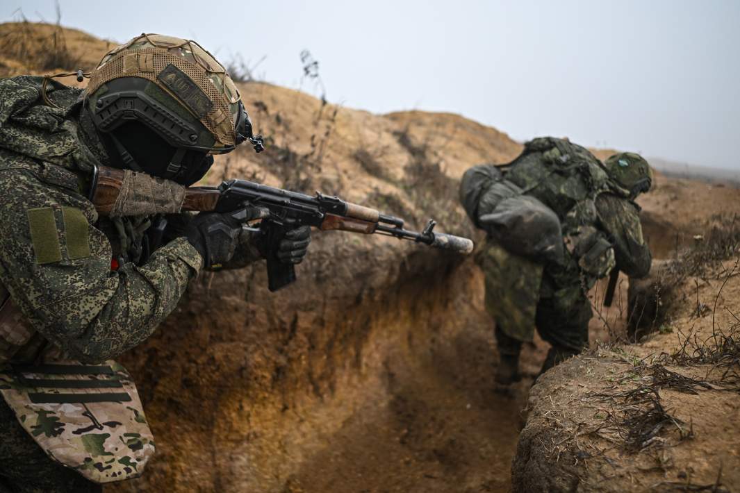 Военнослужащие ВС РФ