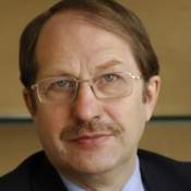 С приходом в Жанаозен нефтяных компаний население этого «земного ада» разделилось на имущих и нищих