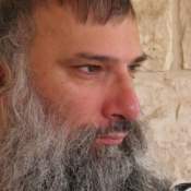 С очередным диктатором будет покончено, а с кровопролитием — вряд ли