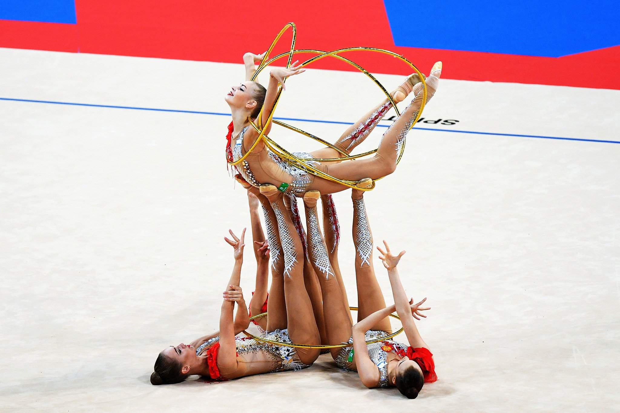 Сборная России по художественной гимнастике групповые упражнения