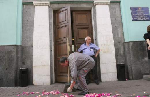 Росстат: россияне стали реже разводиться и жениться