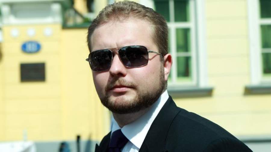 Сын Астахова приготовился зачищать Рунет