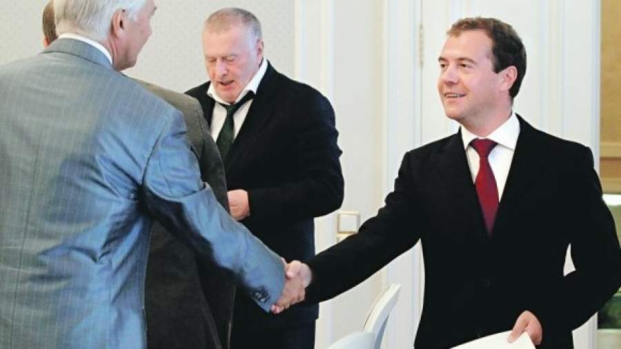 Президент вступился за недумские партии