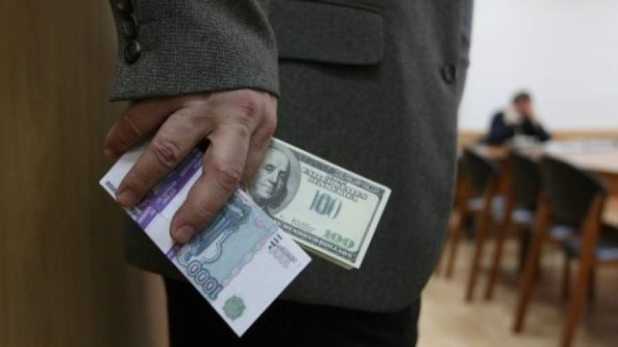 Госслужащих подвергнут психологическому тестированию на коррупцию