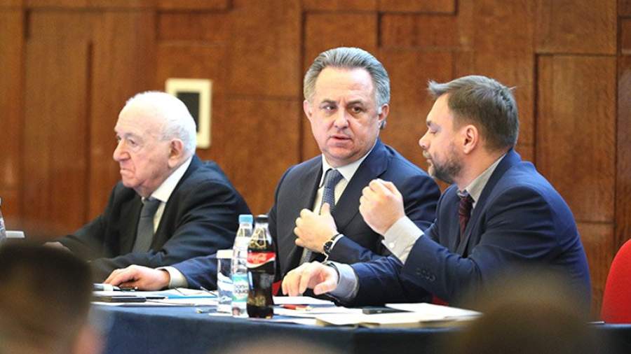 РФС отложил введение нового агентского регламента