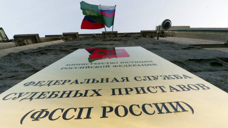 Оппозиция оказалась в долгах
