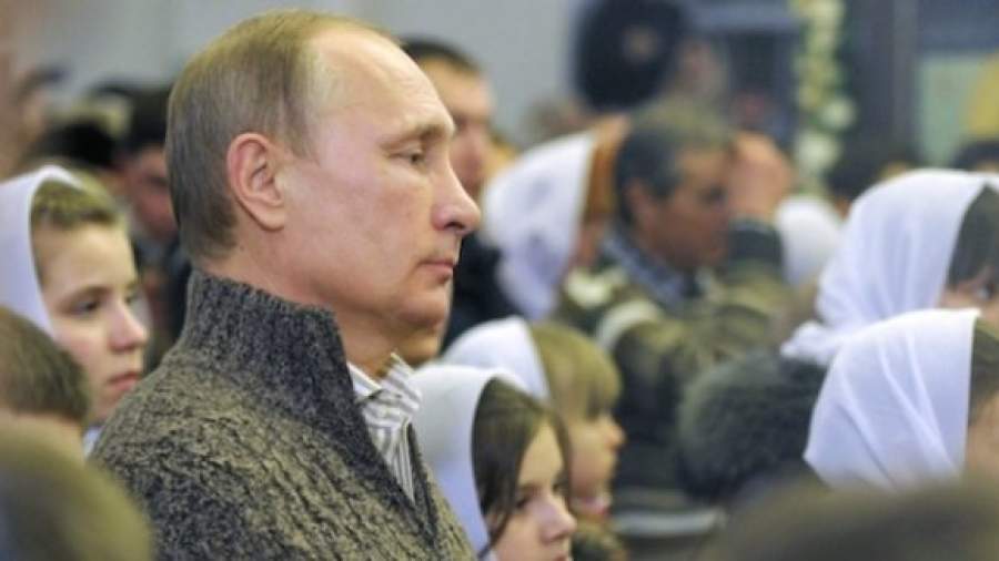 Владимир Путин встретил Рождество в одной из церквей Тверской области