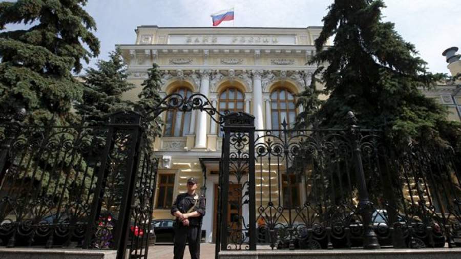Черный список банкиров за год вырос почти на 500 человек