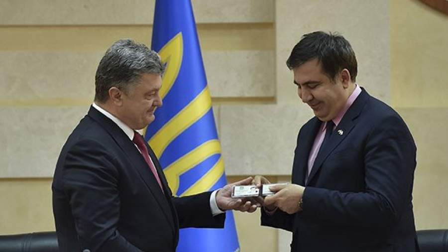 Саакашвили провоцирует Порошенко на свою отставку