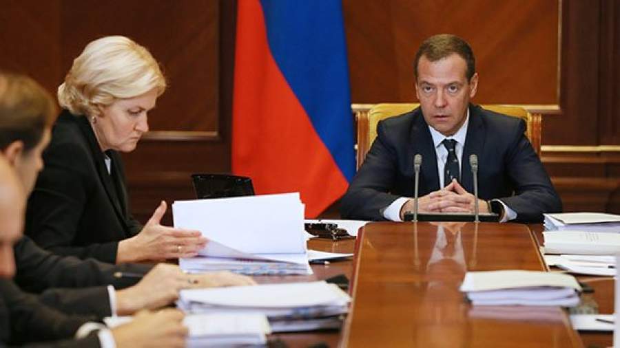 Школьников избавят от третьей смены