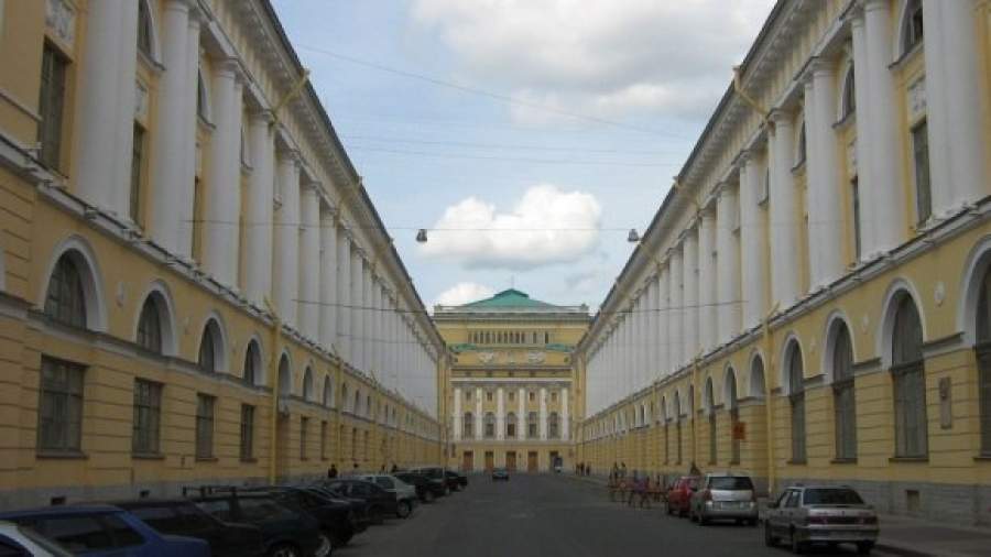 Петербургские артисты балета станут учиться на год дольше