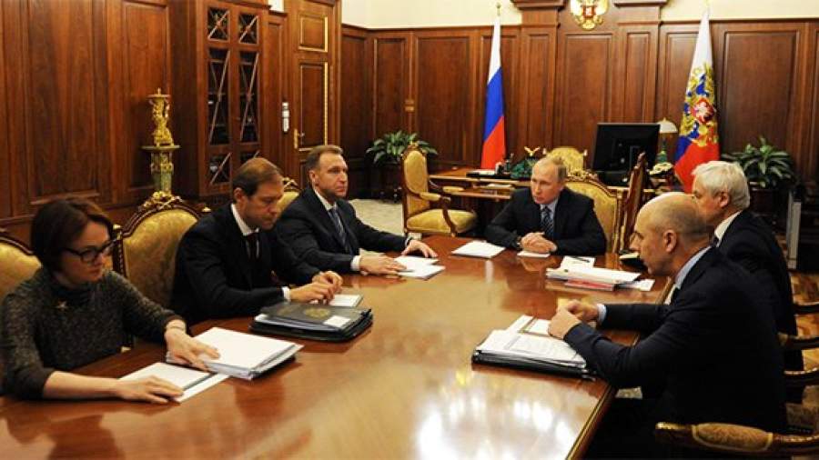 Путин уверен в стабильности экономики страны