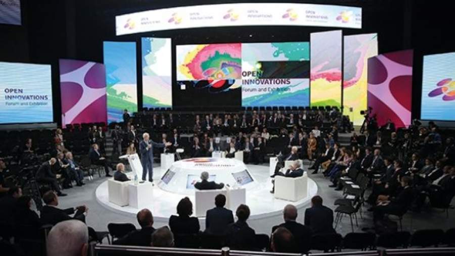 Навстречу новому