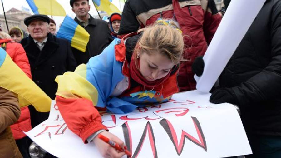 Генпрокуратура проверит на экстремизм проукраинские военные плакаты