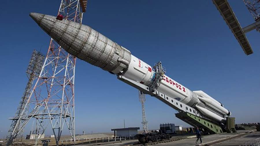 «Роскосмос» уводит контракты у Илона Маска