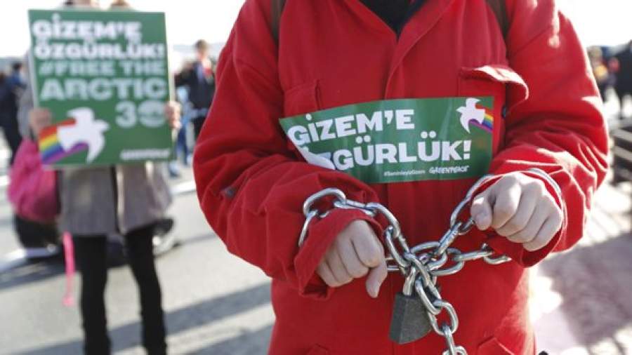Greenpeace подала в суд на СК по делу Arctic Sunrise