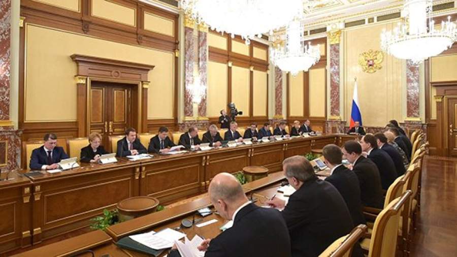 Исполнительной власти прописали публичную активность
