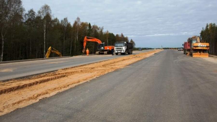«Мостотрест» отхватил половину трассы Москва–Санкт-Петербург