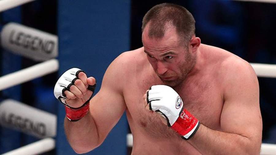 Алексей Олейник вошел в историю UFC
