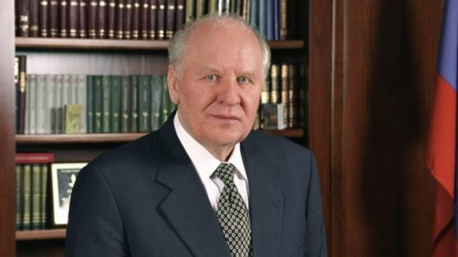 Совфед покидают Егор Строев, Виктор Лопатников и Валерий Шнякин