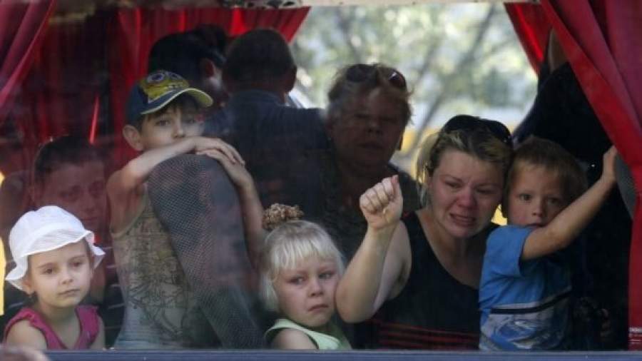 Беженцам с Украины оплатят переезд к российским родственникам