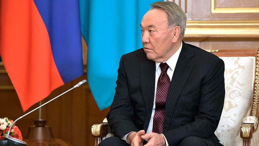 Елбасы перейдет на латиницу