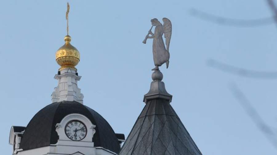 РПЦ заступилась за уволенного противника гомосексуализма