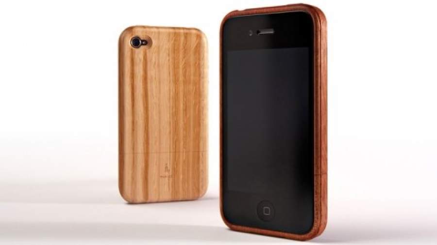 iPhone переодевается к праздникам