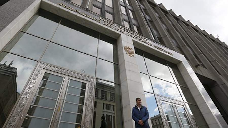Местных депутатов хотят обязать пройти юридическое обучение