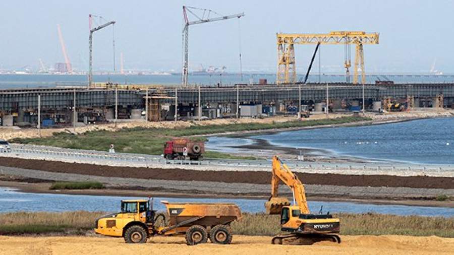 На крымском мосту перевыполнили годовой план по возведению опор