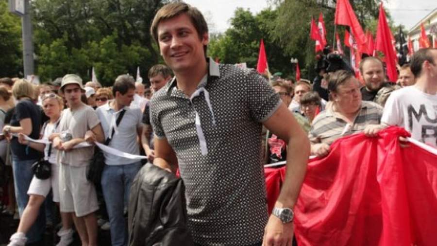 «Эсеры» пожаловались Миронову на Дмитрия Гудкова