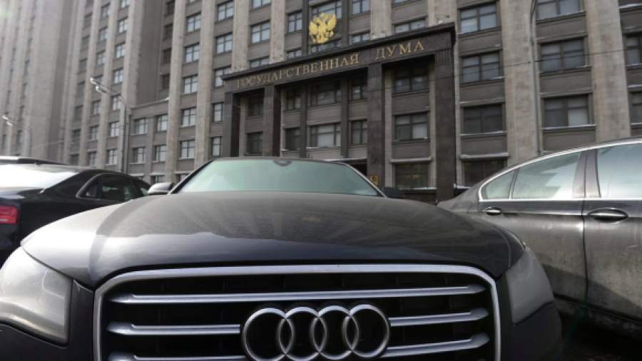 Госдума возьмется за зарплаты губернаторов
