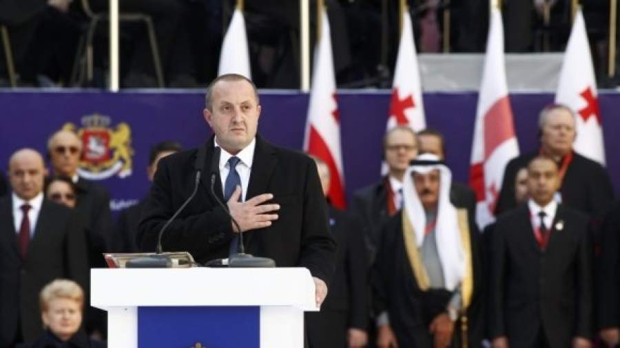 Грузия поменяла президента и форму правления