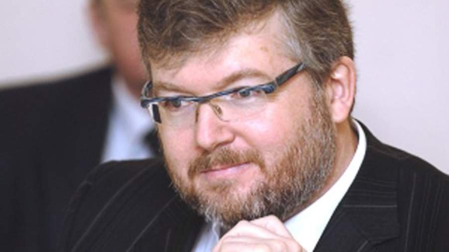 Обвиняемый в растрате 200 млн экс-директор «Югории» бежал за границу