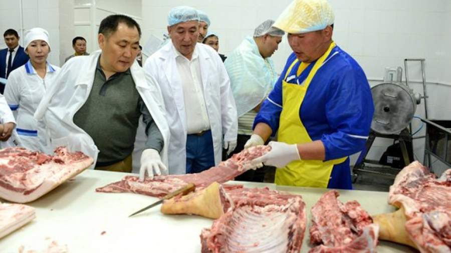 В Туве на средства господдержки открыли современный мясокомбинат