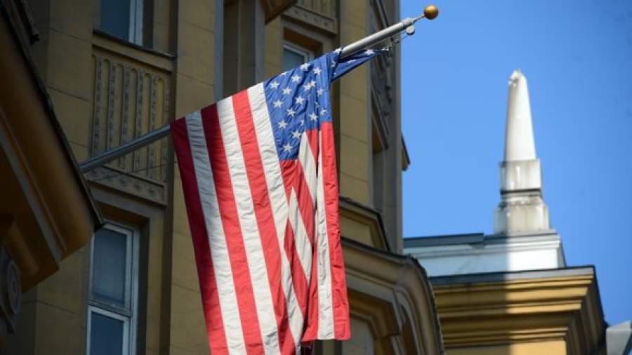 США «зачистят» штат посольства в Москве и создадут кибербазу в Киеве