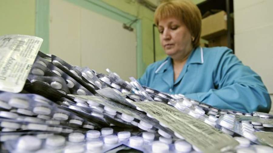«Сиротские» лекарства будет закупать правительство, а не регионы