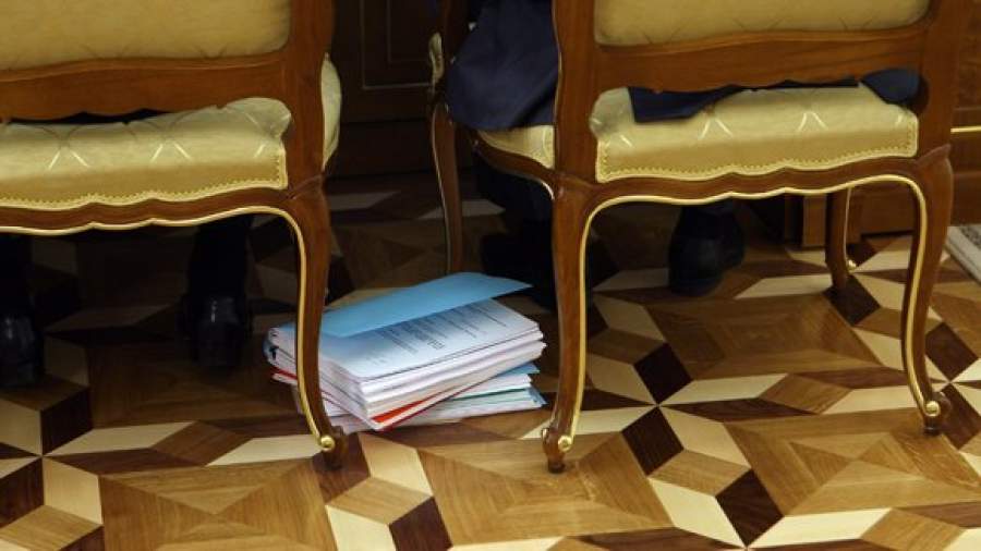 Бизнес хотят обязать подписать антикоррупционную хартию
