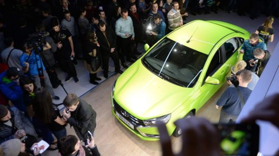 АвтоВАЗ объявил цену на Lada Vesta