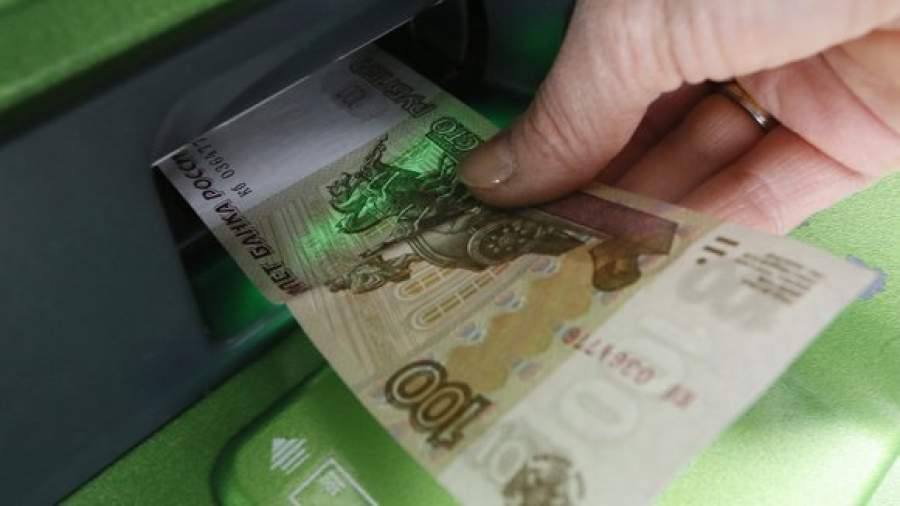 Просрочка по кредитам россиян впервые за год сократилась
