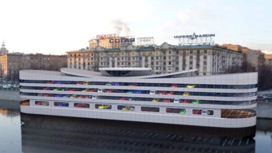На Москве-реке построят 40 плавучих парковок