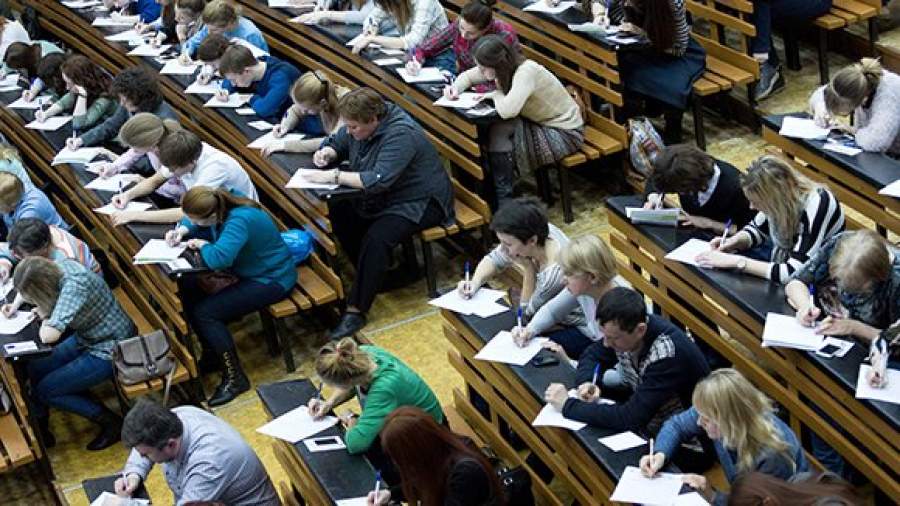 Заявки на обучение в российских вузах подали 70 тыс. иностранцев