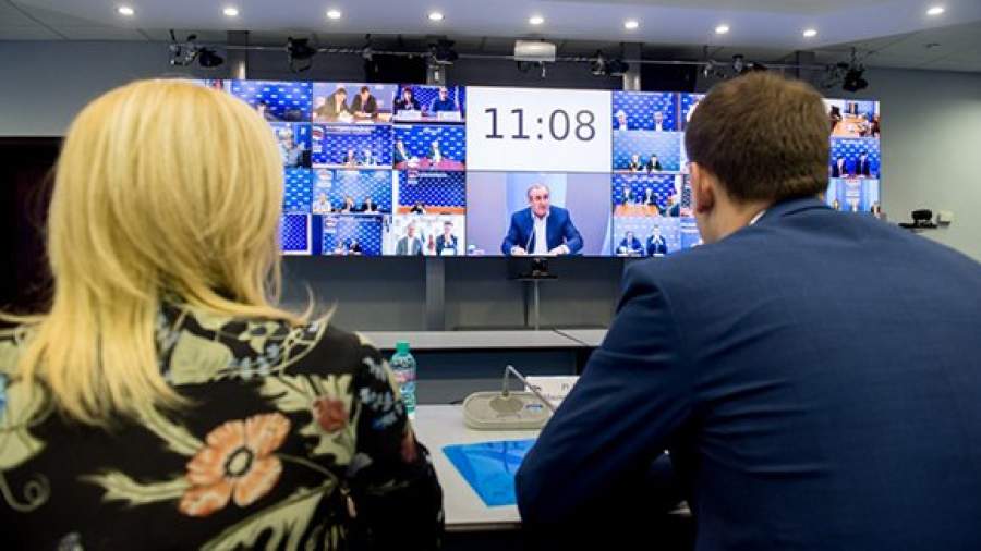 «Единая Россия» избавляется от кандидатов с темным прошлым