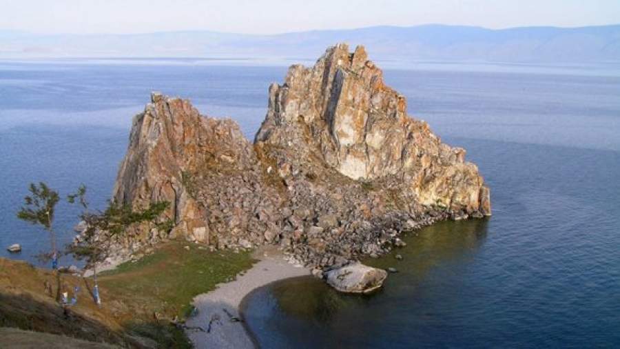Туристов на остров Ольхон на Байкале будет перевозить новый паром